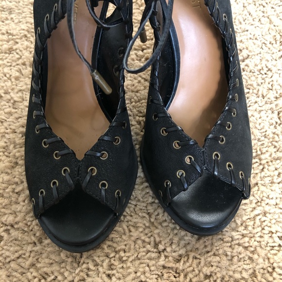 nine west stilettos - Picture 2 of 10